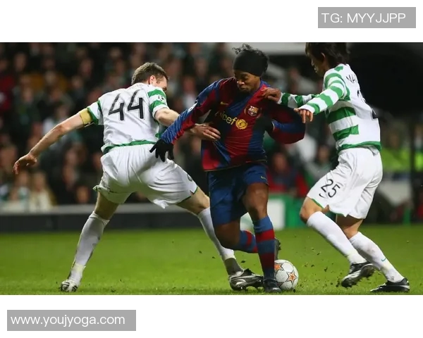 足球球星纷纷入驻抖音平台 展现个人魅力与球场精彩瞬间